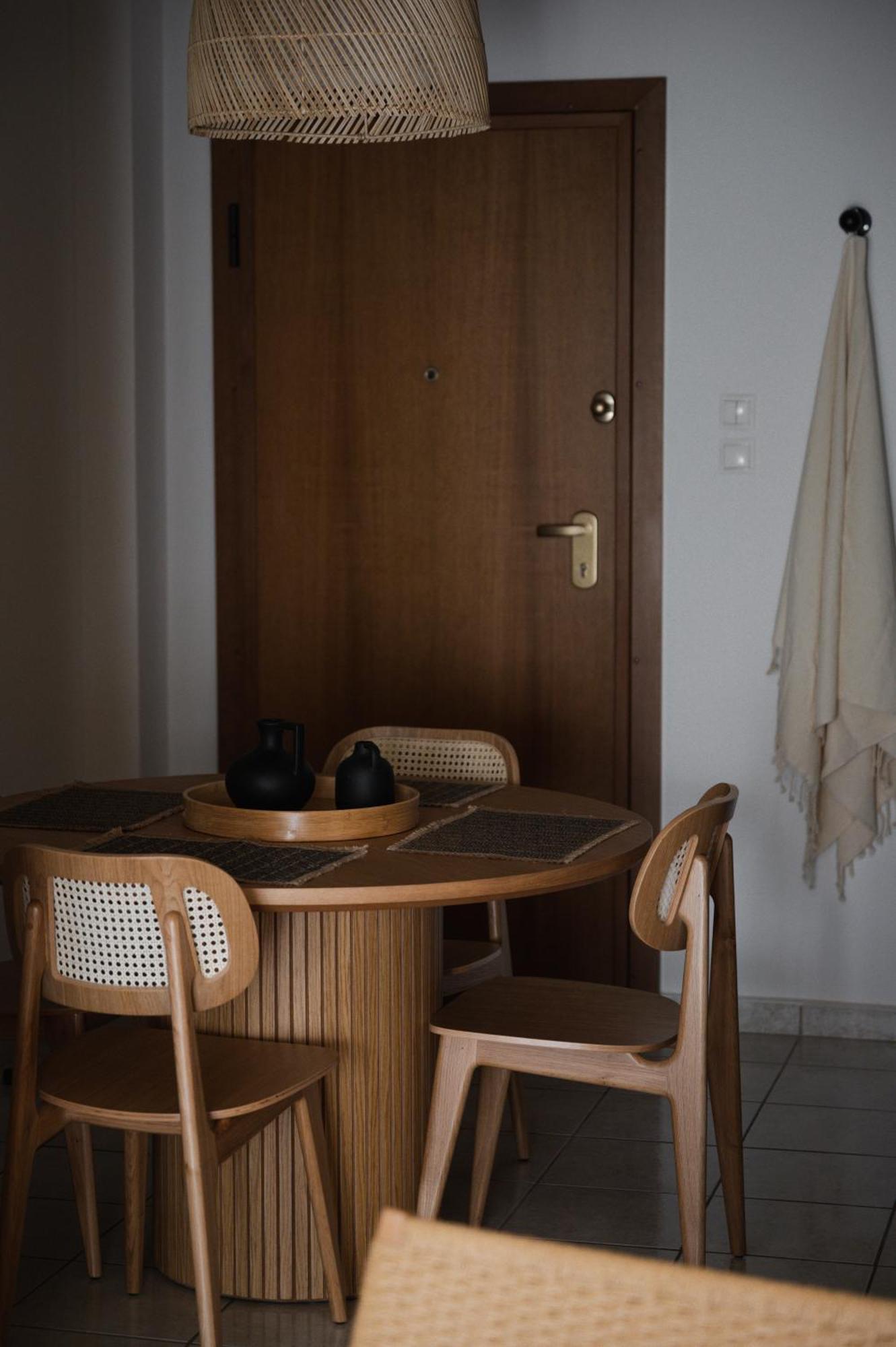 Athens' Gem: Fun, Sun & Your Koukaki Run! Bagian luar foto